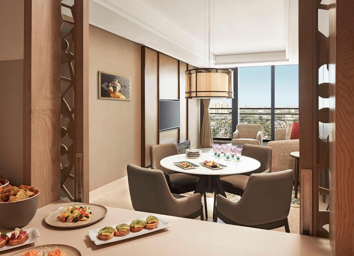 Taj Wellington Mews Chennai Hotell Eksteriør bilde