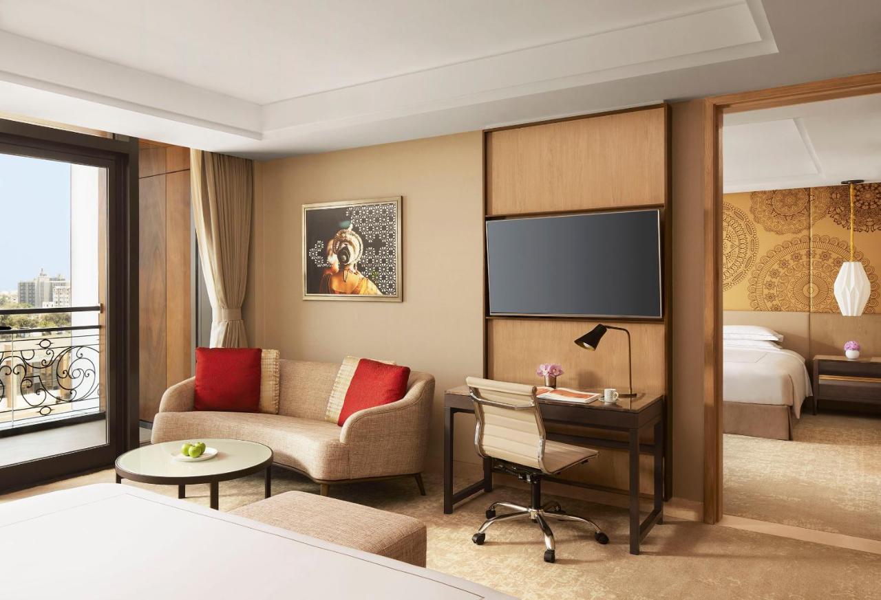 Taj Wellington Mews Chennai Hotell Eksteriør bilde
